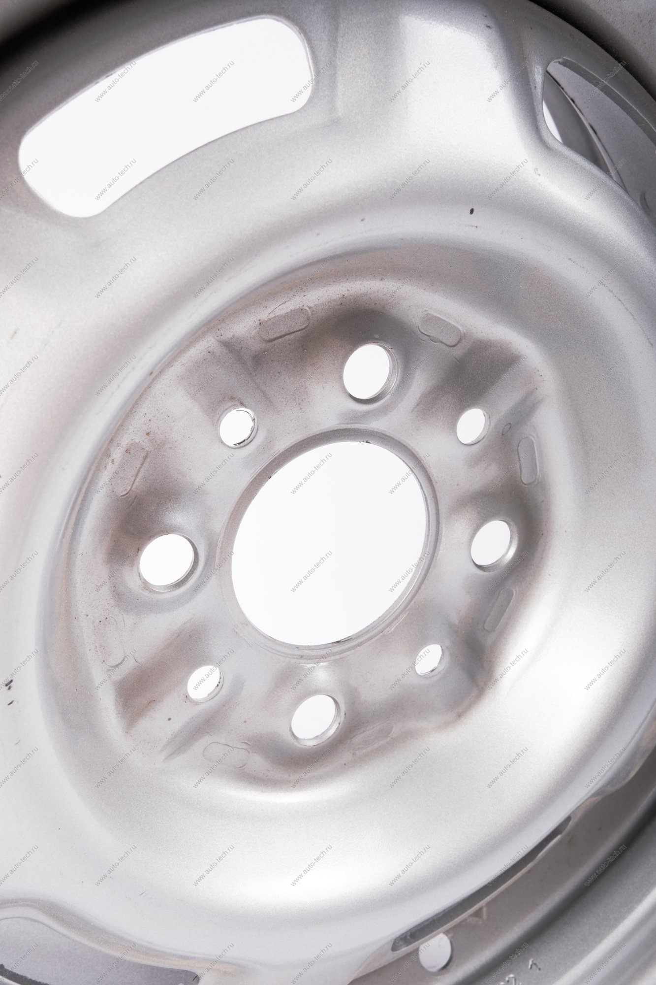 Диск колесный ВАЗ-2108 R-13 штамп (серебристое покрытие) Lada LADA 21080-3101015-09