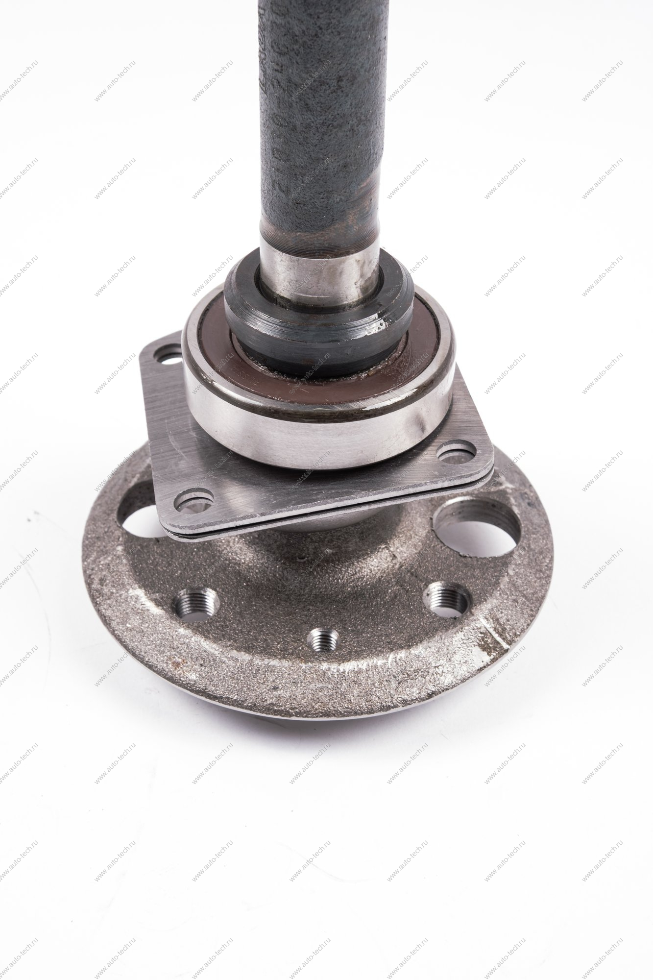 Полуось ВАЗ-2101-2107 заднего моста АвтоВАЗ LADA 21030-2403069-00