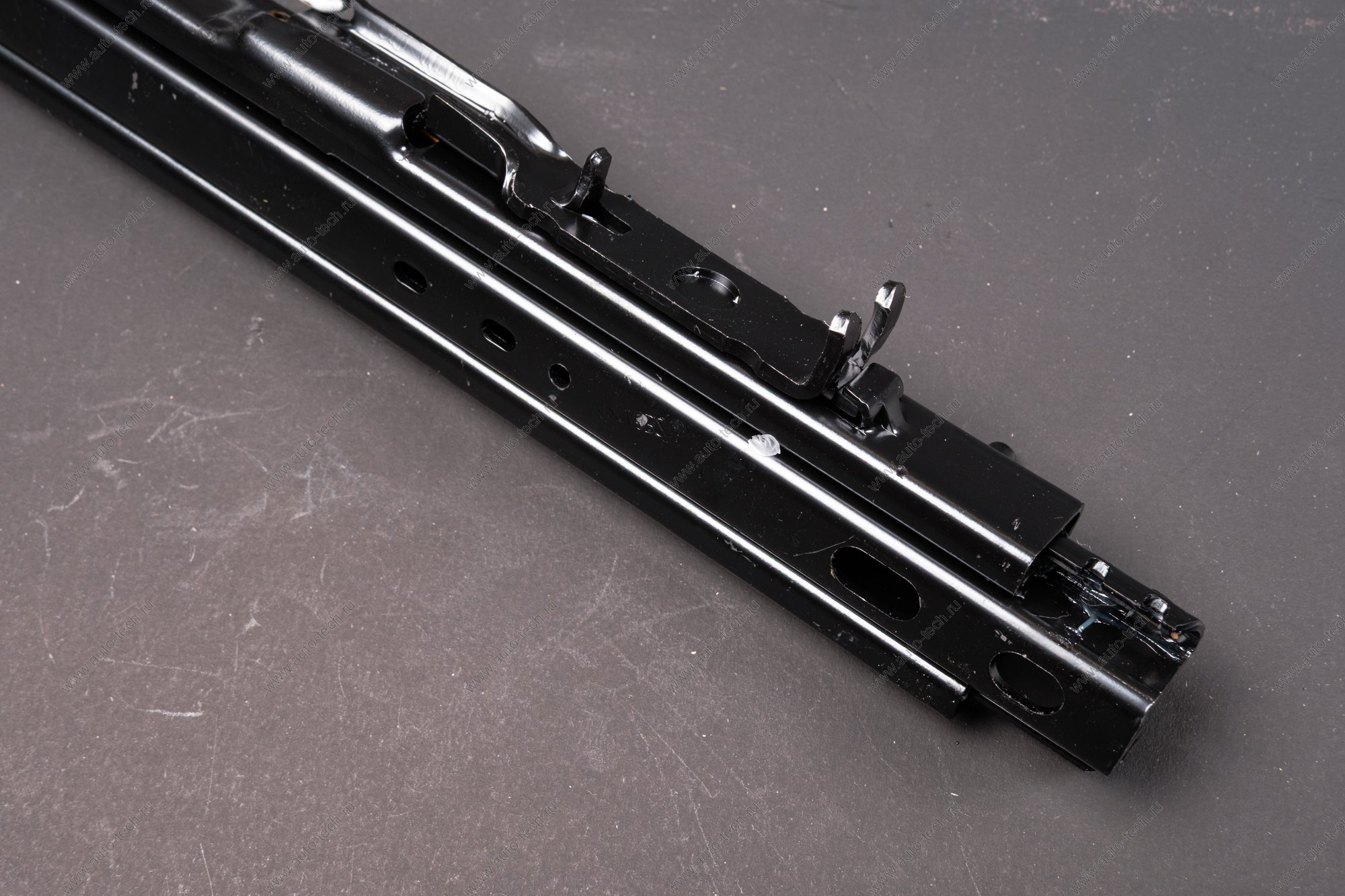 Салазки регулировки переднего сиденья LADA Largus Renault RENAULT 875510768R