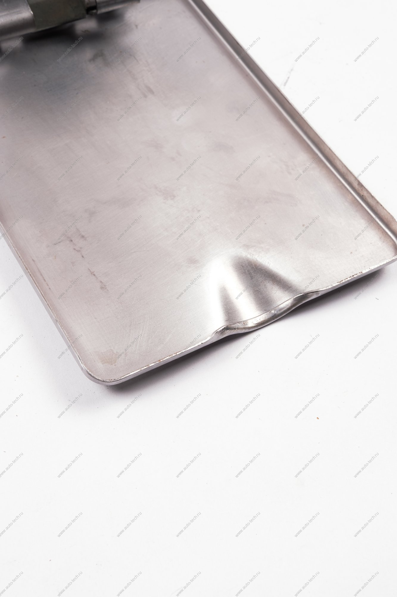 Лючок бензобака ВАЗ-2108 Lada LADA 21080541301001