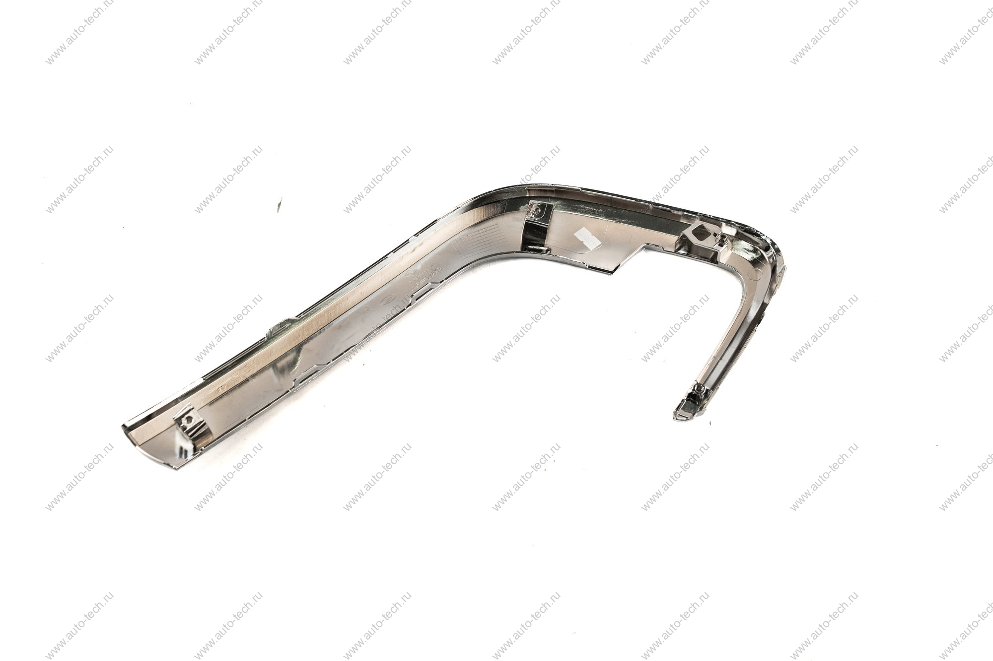 Молдинг LADA XRAY переднего бампера нижний правый хром. Lada LADA 620863641R