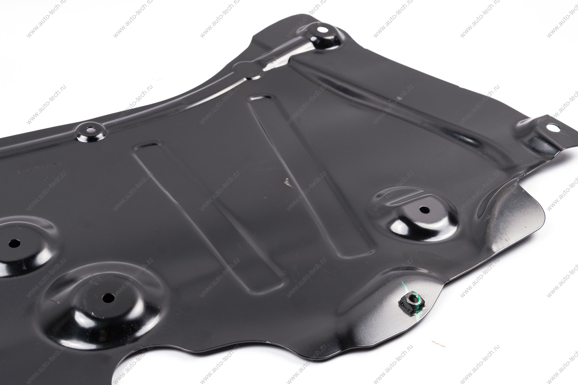 Защита картера LADA ISKRA Lada RENAULT 8450160198