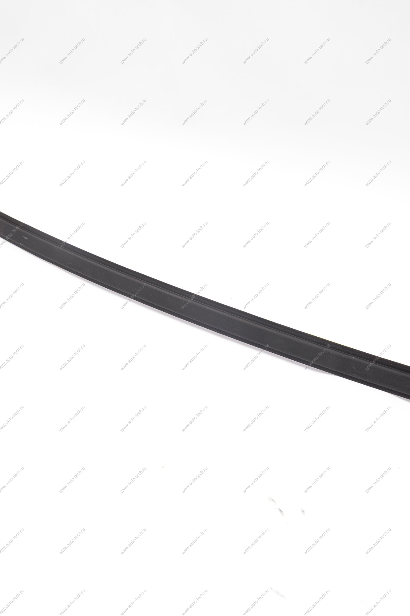 Облицовка LADA Vesta/Веста сточного желоба крыши левая Lada LADA 8450044300