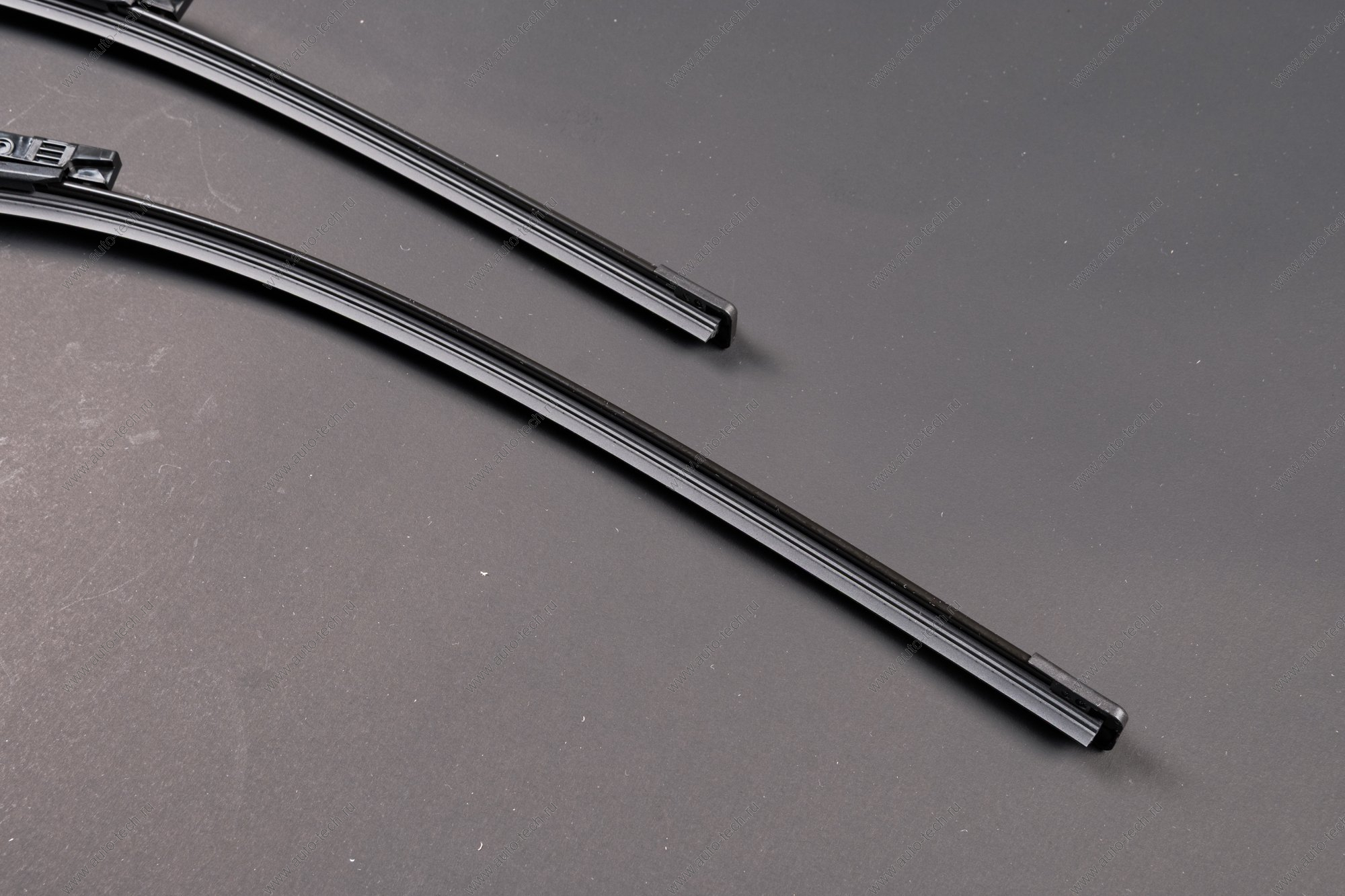 Щетка стеклоочистителя 750/500 мм бескаркасная комплект 2 шт BOSCH AeroTwin 3 397 014 077 BOSCH 3397014077