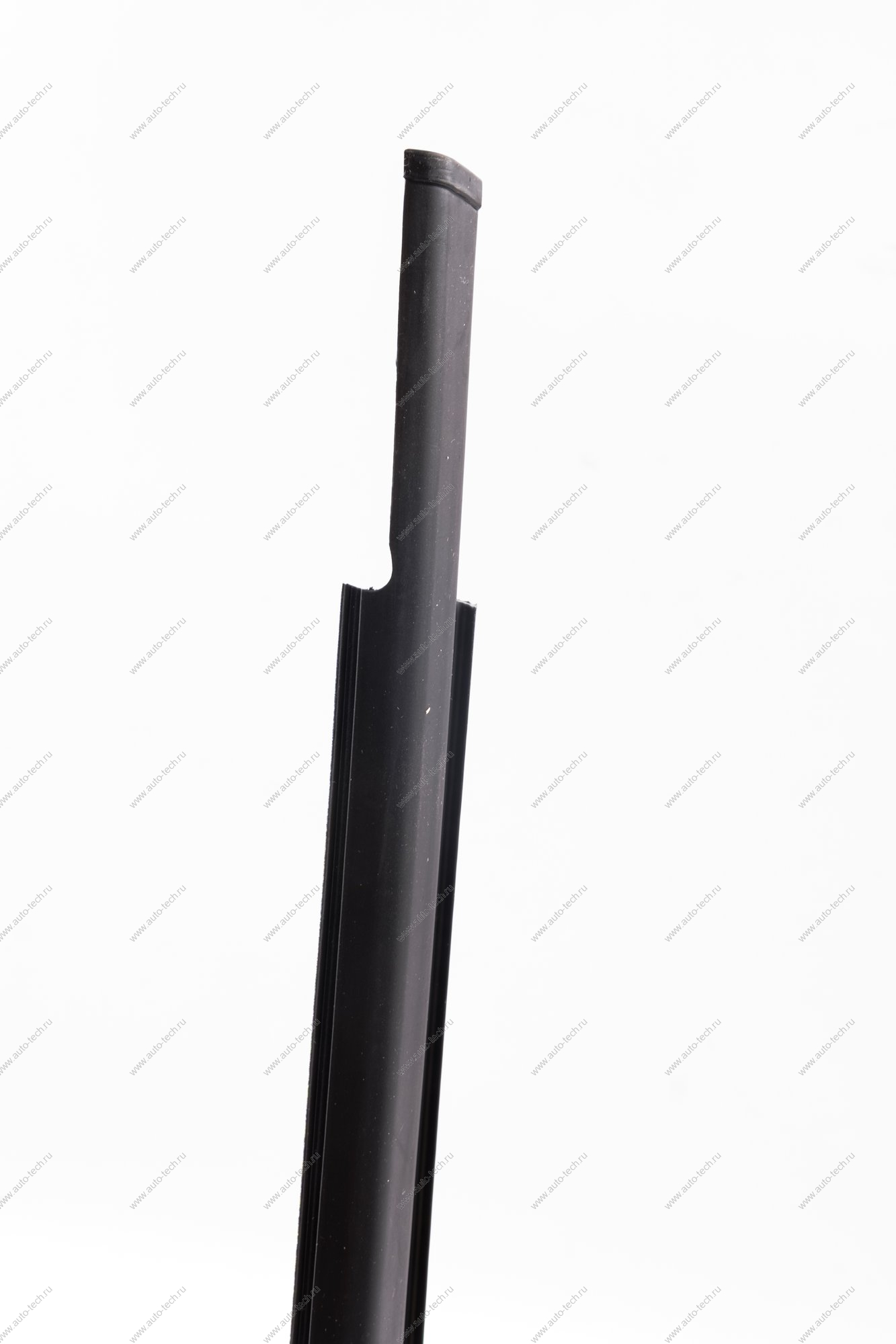 Уплотнитель LADA Vesta/Веста опускного стекла передней двери левый наружний 8450031737 Lada LADA 8450031737