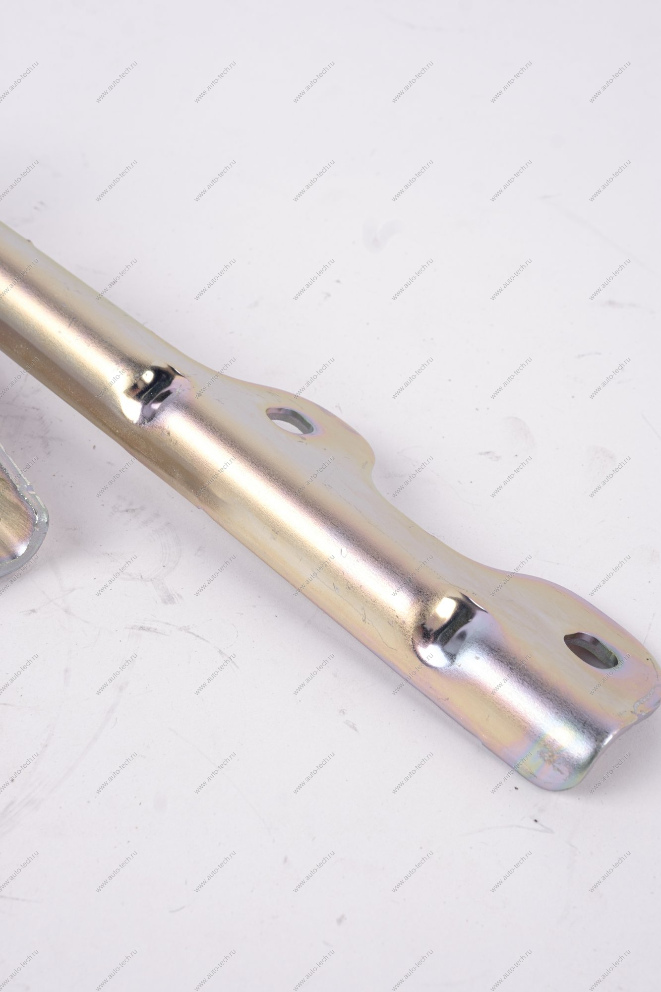 Петля капота правая LADA NIVA TRAVEL Lada LADA 21230840701082