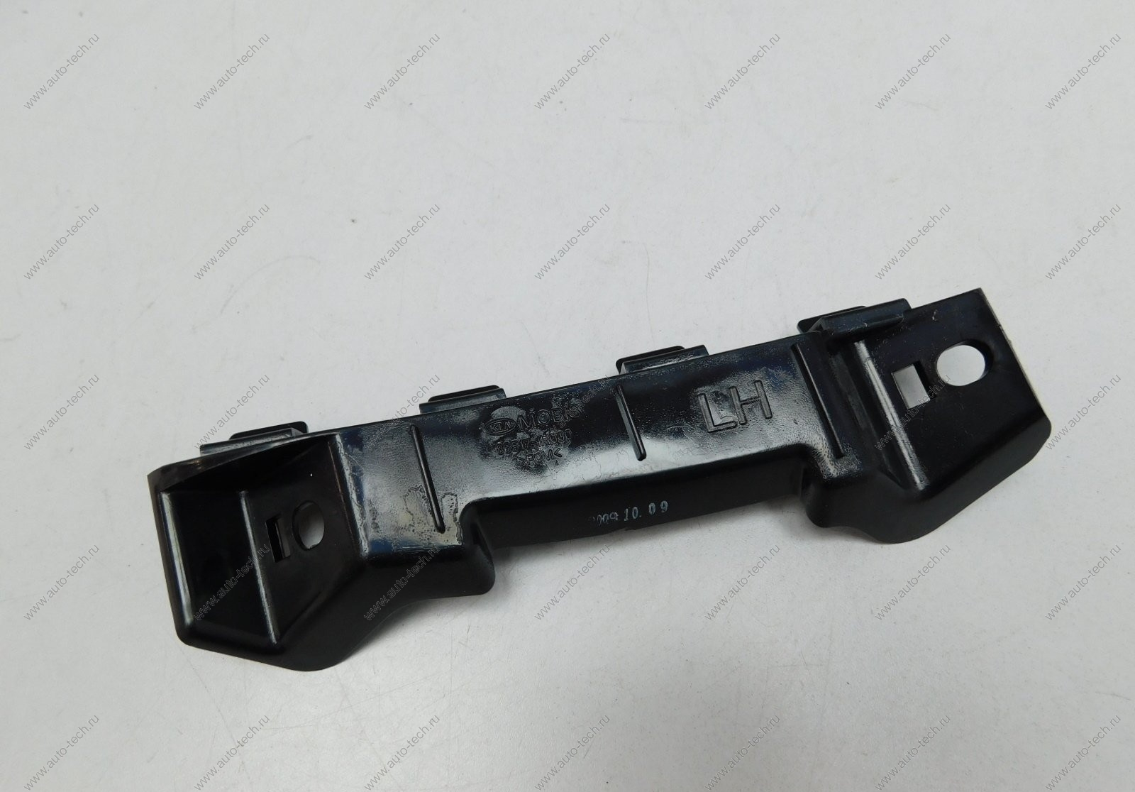 Кронштейн бампера переднего под фару левый Kia Ceed 2007-2011 Bodyparts Bodyparts KACEE07-991-L