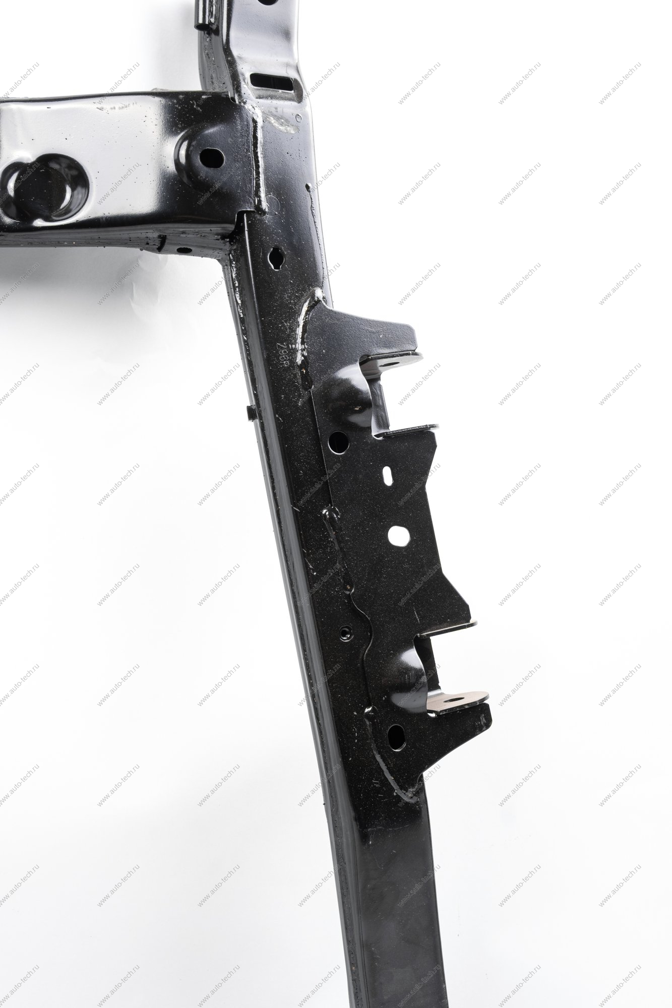 Подрамник LADA Largus двигателя K4M,K7M Lada LADA 544010828R