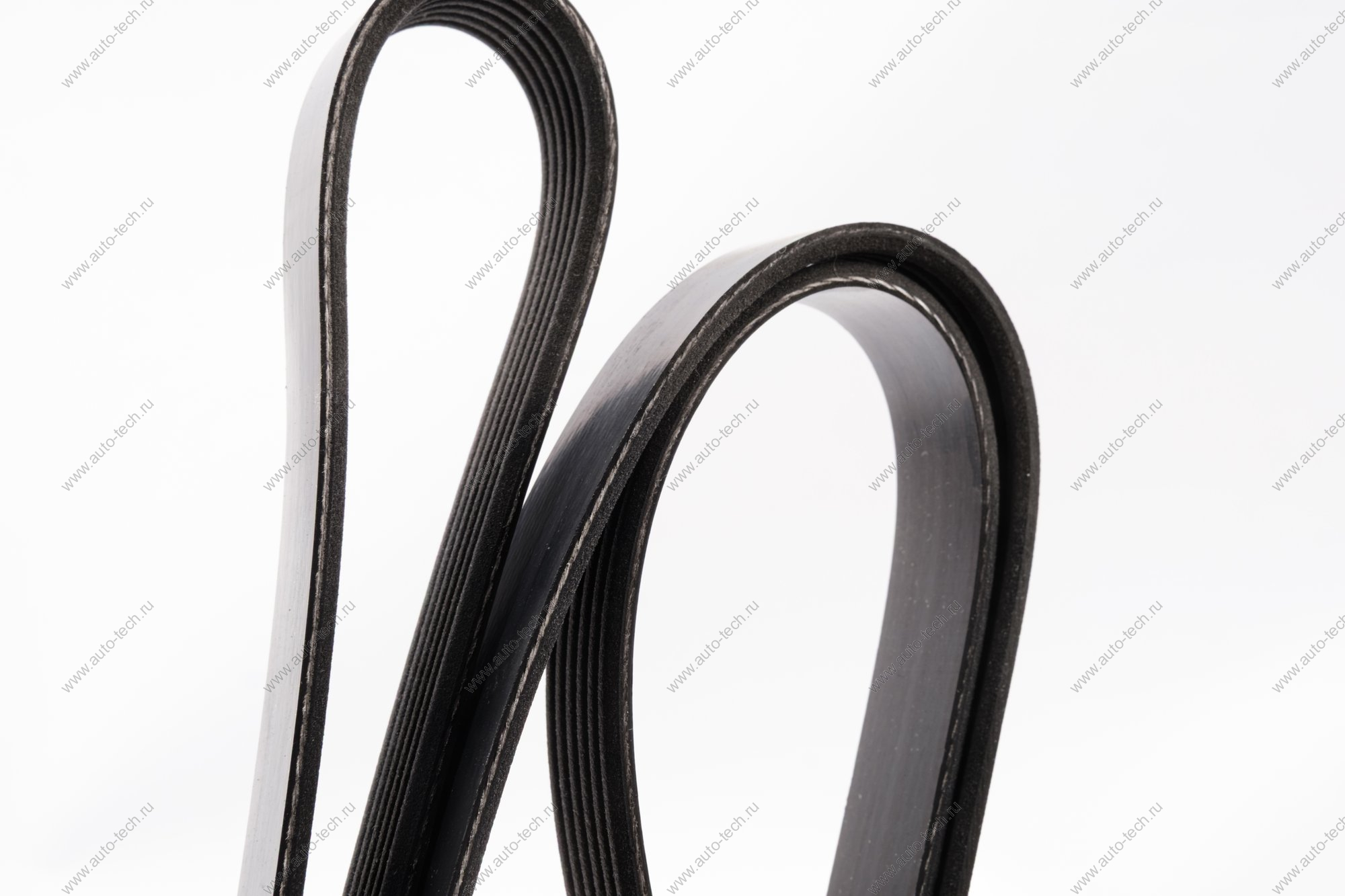 Ремень поликлиновой BMW / Ford / Mitsubishi / Renault / Subaru / Volvo / VW 6PK1640 DAYCO 6PK1640