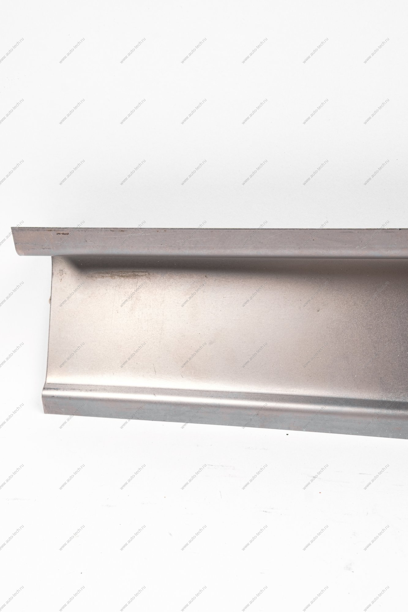 Поперечина кронштейна сидения ВАЗ-2110 левая (птичка) Kamaz KAMAZ 21100510108336