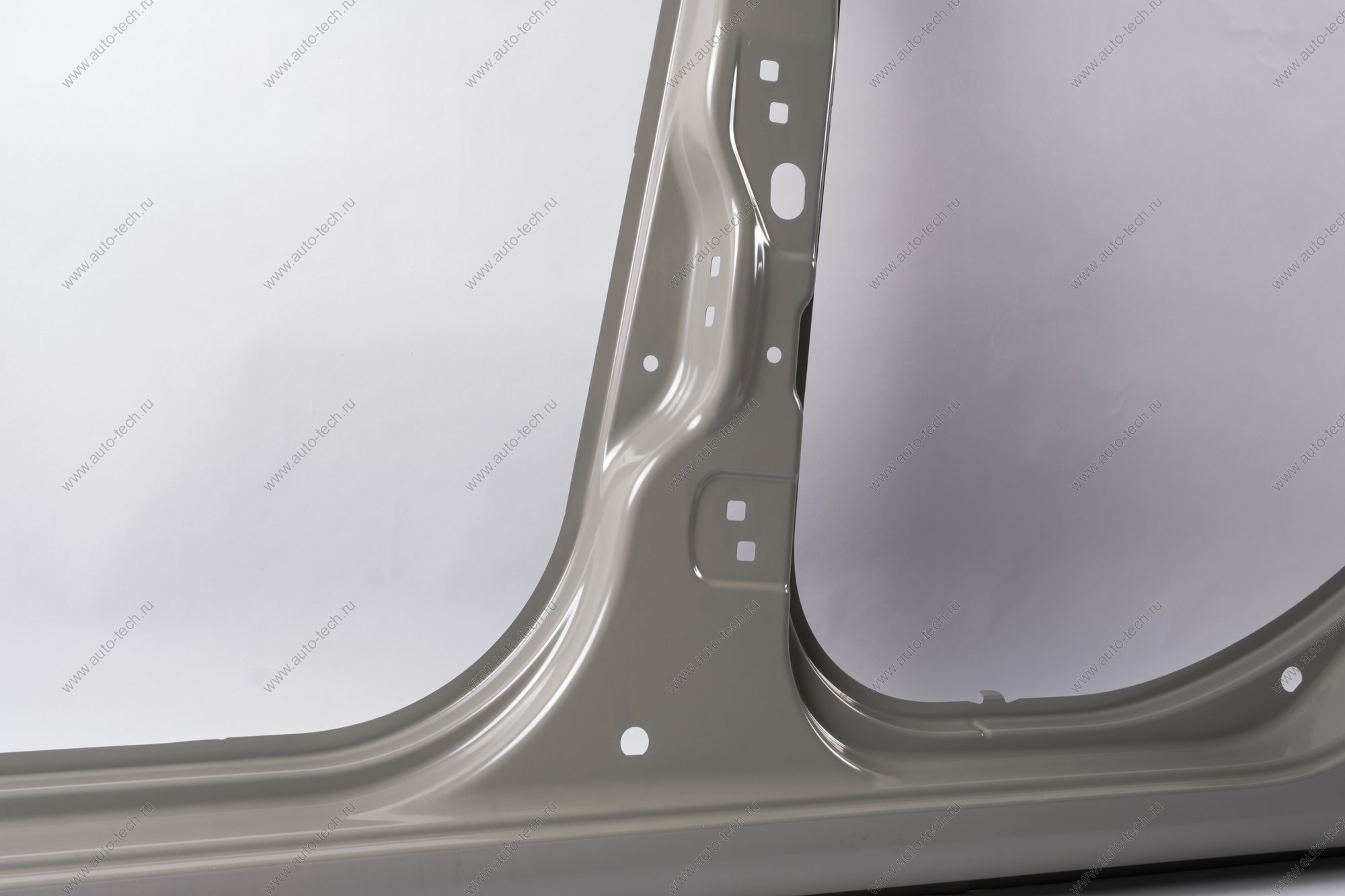 Боковина кузова Lada Vesta SW Cross наружняя левая (крыло заднее+порог) (катафорез) Lada LADA 8450102327