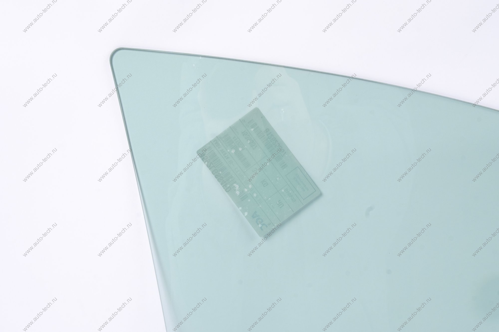 Стекло LADA Vesta опускное передней двери левое тонирован. (Tinted) Lada LADA 8450046491