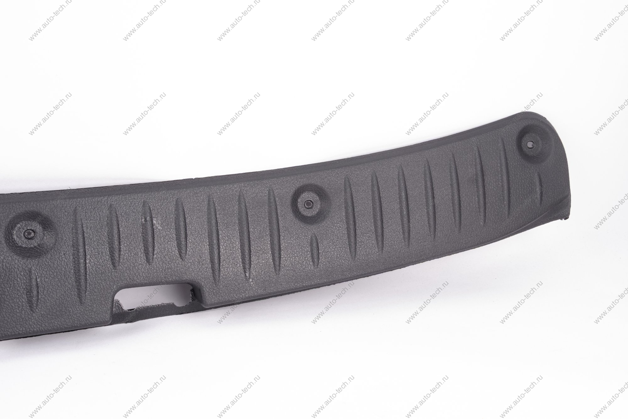 Накладка декоративная порога двери багажника (пластик) LADA Largus Lada LADA 8200415767