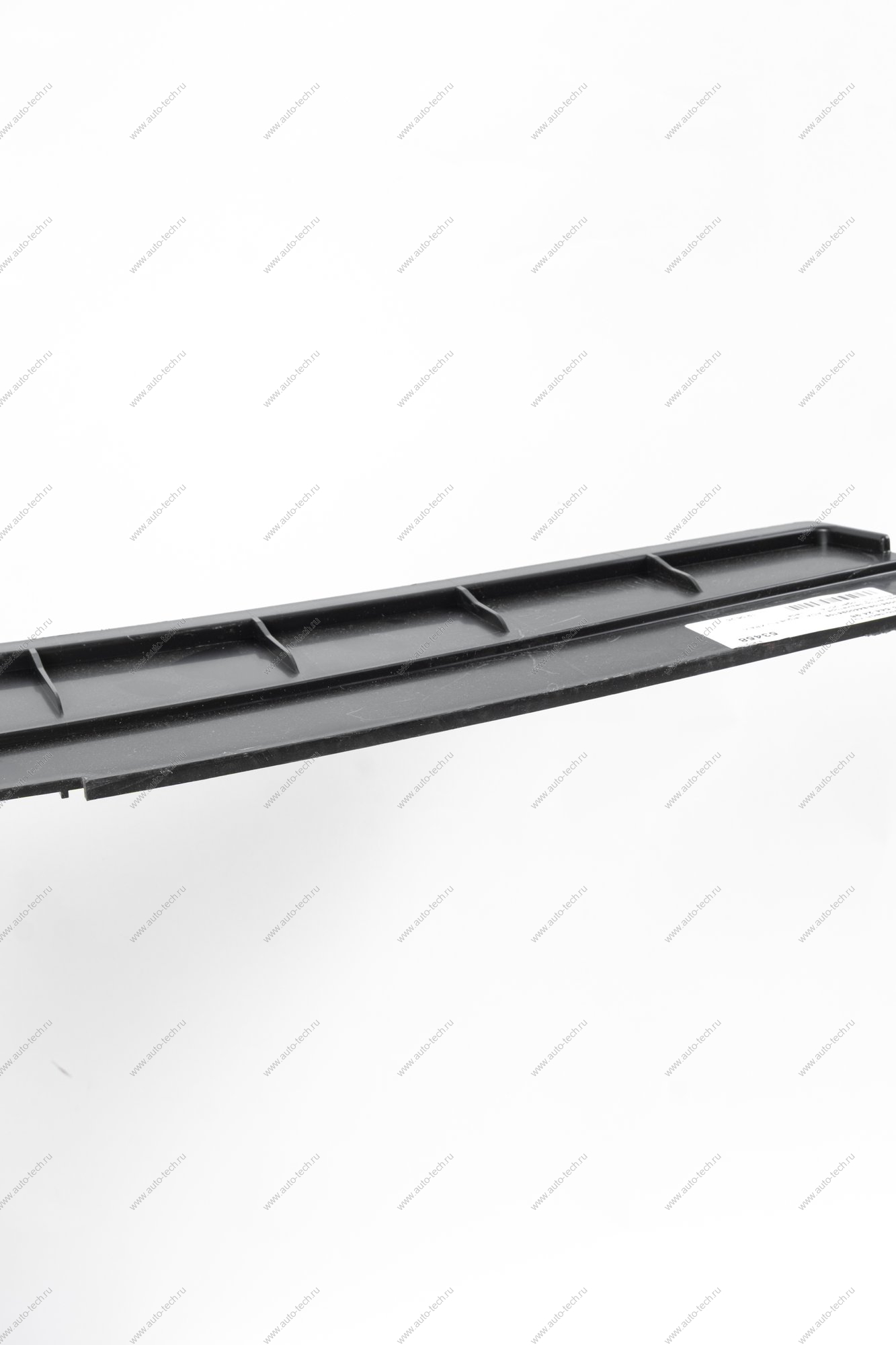 Дефлектор радиатора LADA Largus FL/ XRAY/ RENAULT Logan 2014- Lada LADA 8450095108