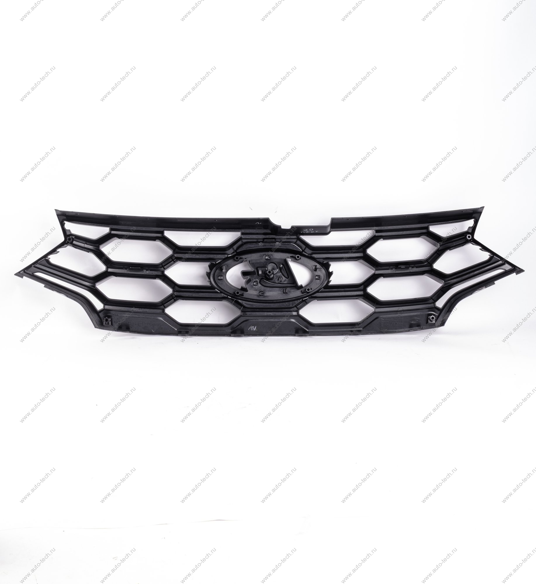 Решетка переднего бампера средняя LADA Vesta SW Cross NG Lada LADA 8450042842