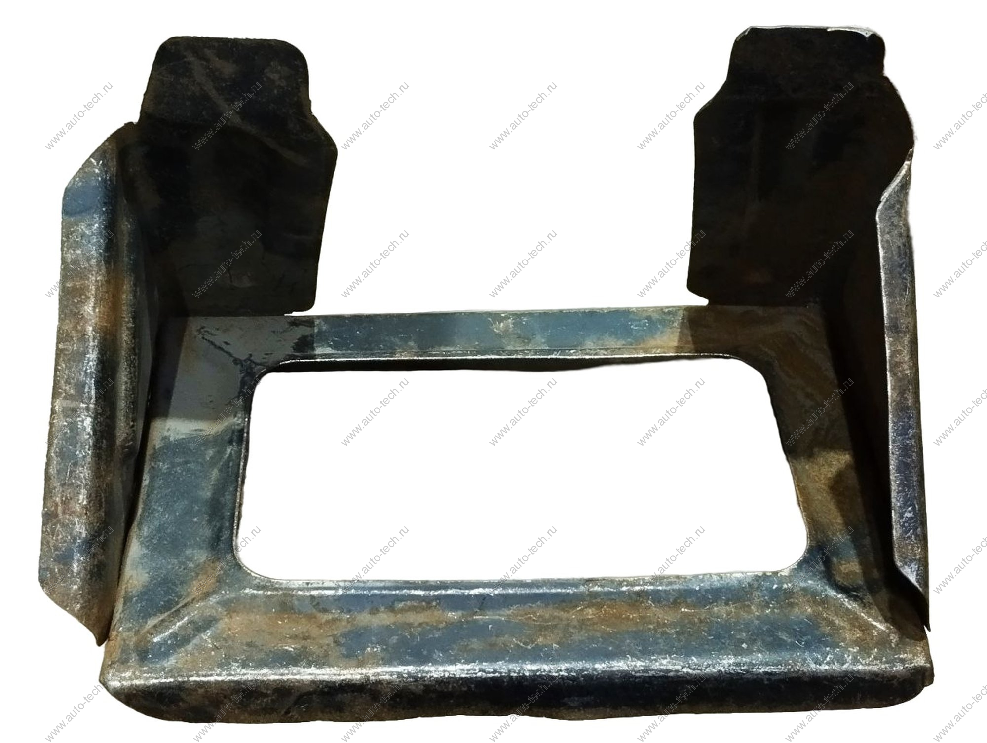 УЦЕНКА Площадка новая АКБ ВАЗ-2101 в сборе (на заказ)( Следы коррозии, легкая деформация ) Kamaz ПРОДАТЬ KAMAZ 21010-5301162-10