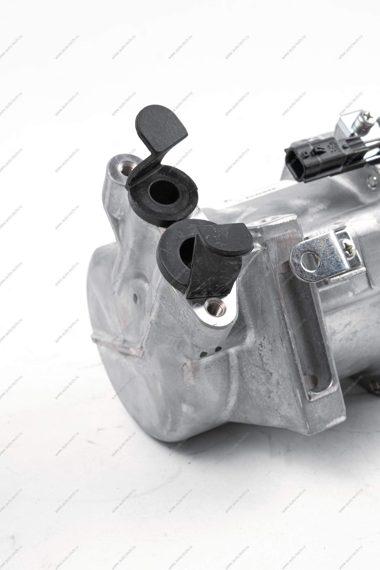 Компрессор Logan II кондиционера Renault RENAULT 926004634R