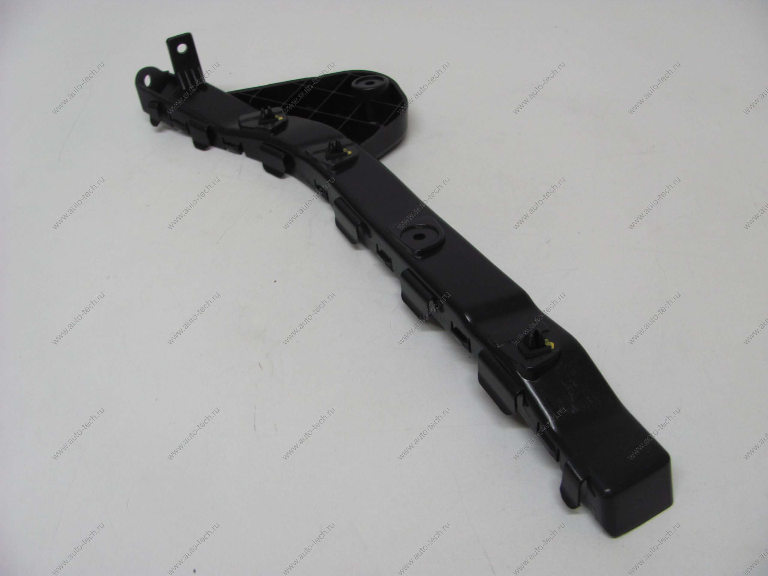 Кронштейн бампера заднего правый WGN Kia Ceed 2007-2011 KIA HYUNDAI Hyundai/KIA 866141H100