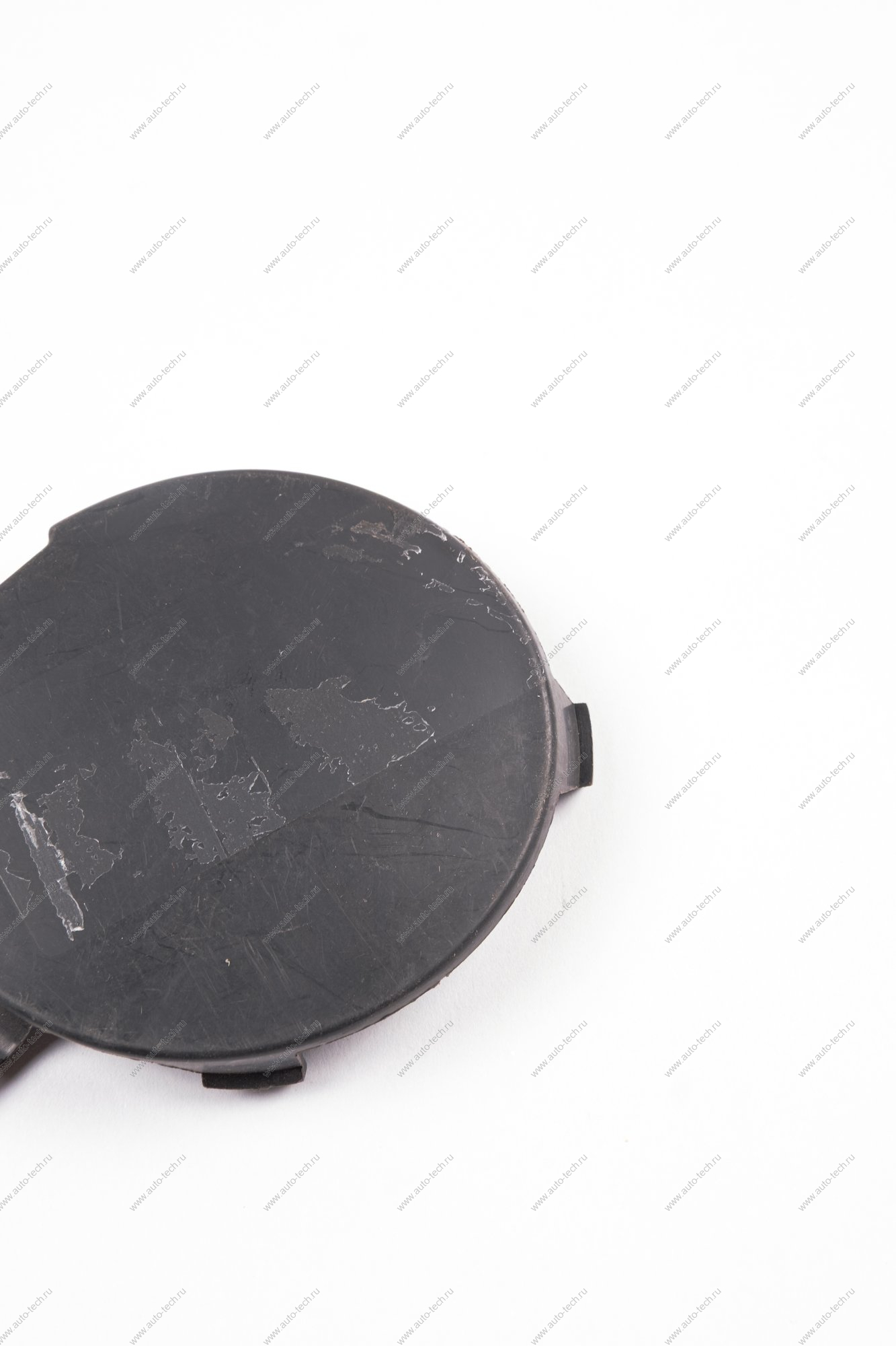 Заглушка окна переднего бампера LADA Largus/Лада Ларгус под буксир. крюк (под окраску) Lada LADA 8450000302