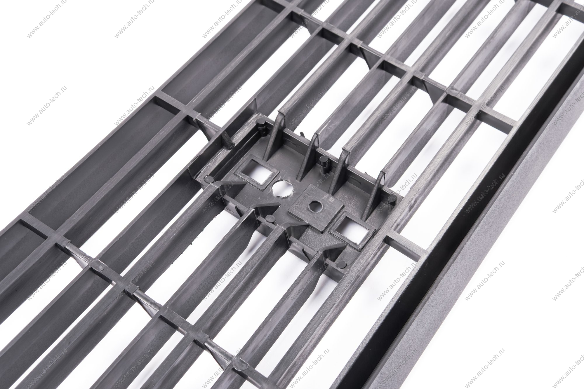 Решетка радиатора ВАЗ-2105 /2104(черная) ATB ATB 1AV050J4