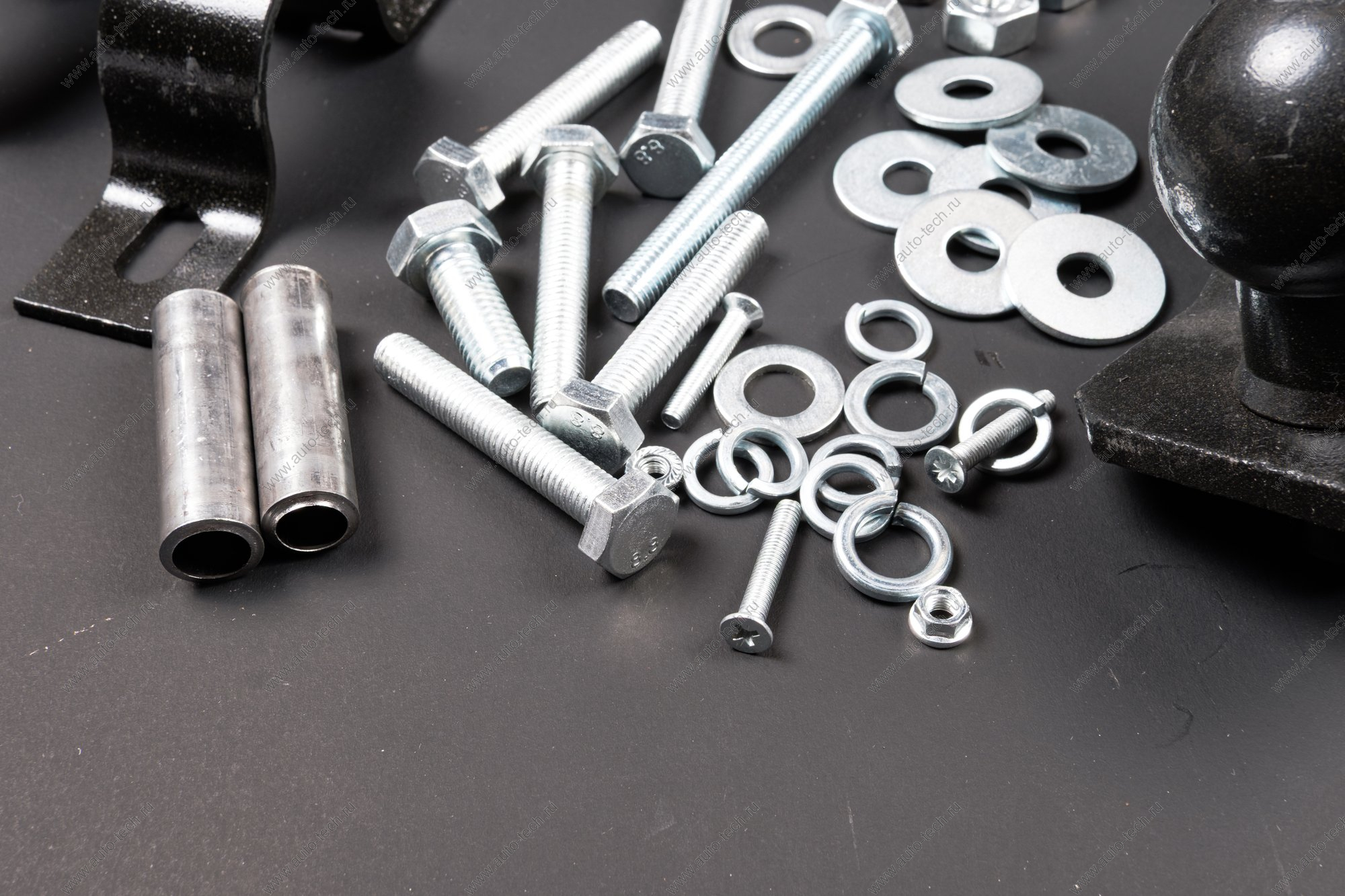 ТСУ (фаркоп) ВАЗ 2121 4x4, 21213, 21214 4x4, 2131, 2129 4x4, Niva Urban 4x4, Niva Legend 4х4 Дополнительное оборудование LADA 005_