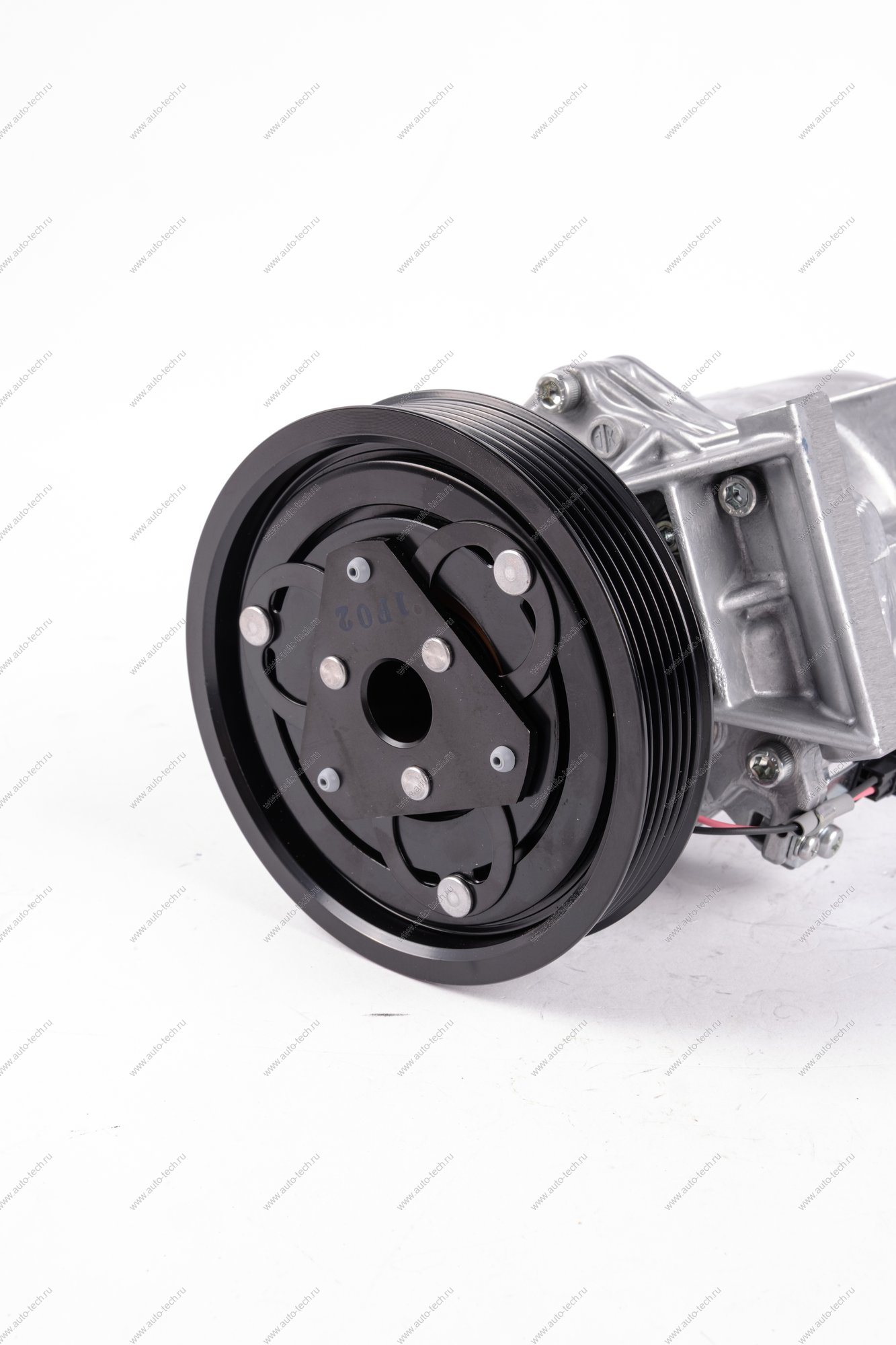 Компрессор Logan II кондиционера Renault RENAULT 8201025121