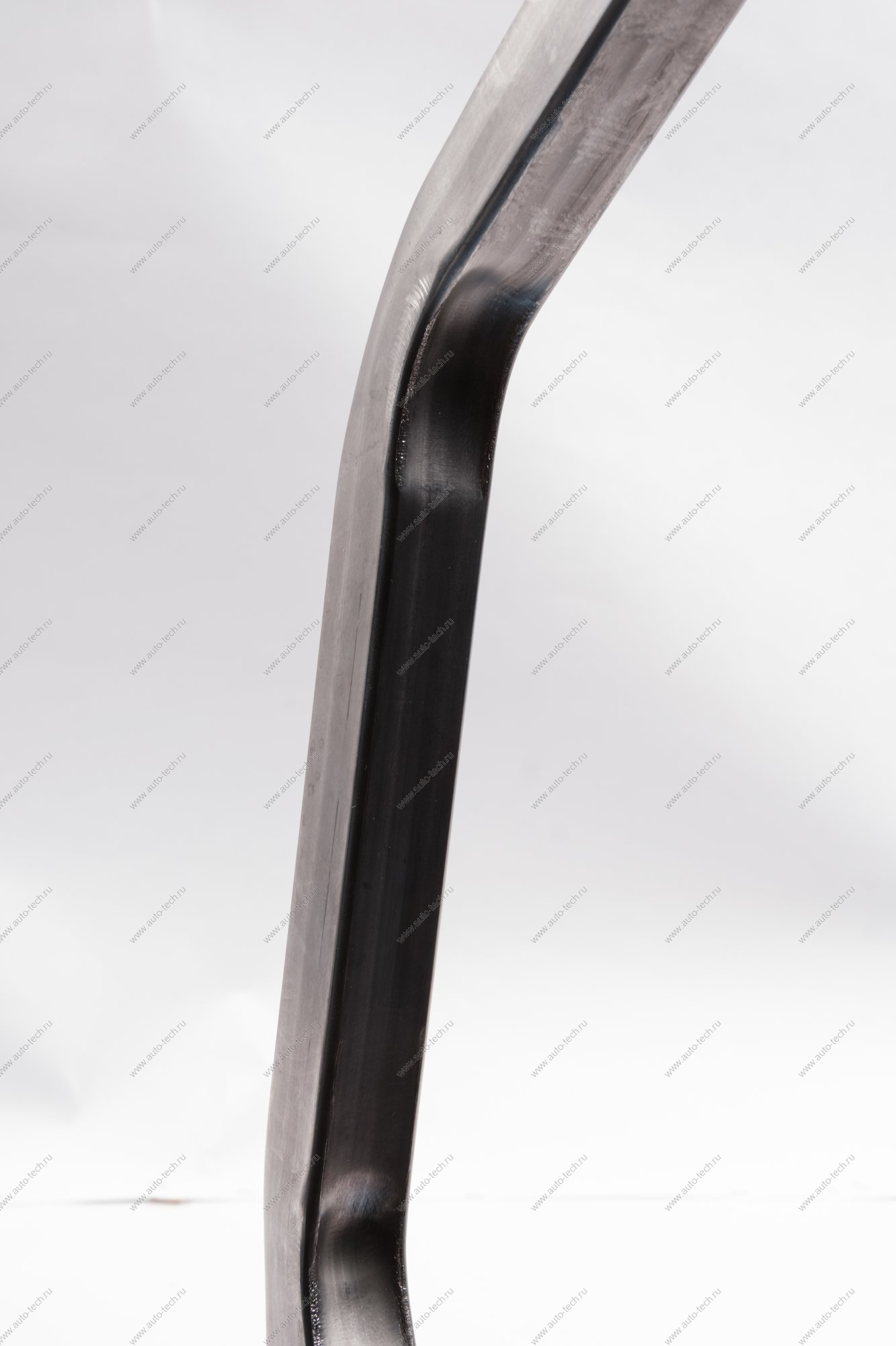 Петля крышки багажника RENAULT Logan/Рено Логан левая (метал) 2014- Renault RENAULT 904019455R