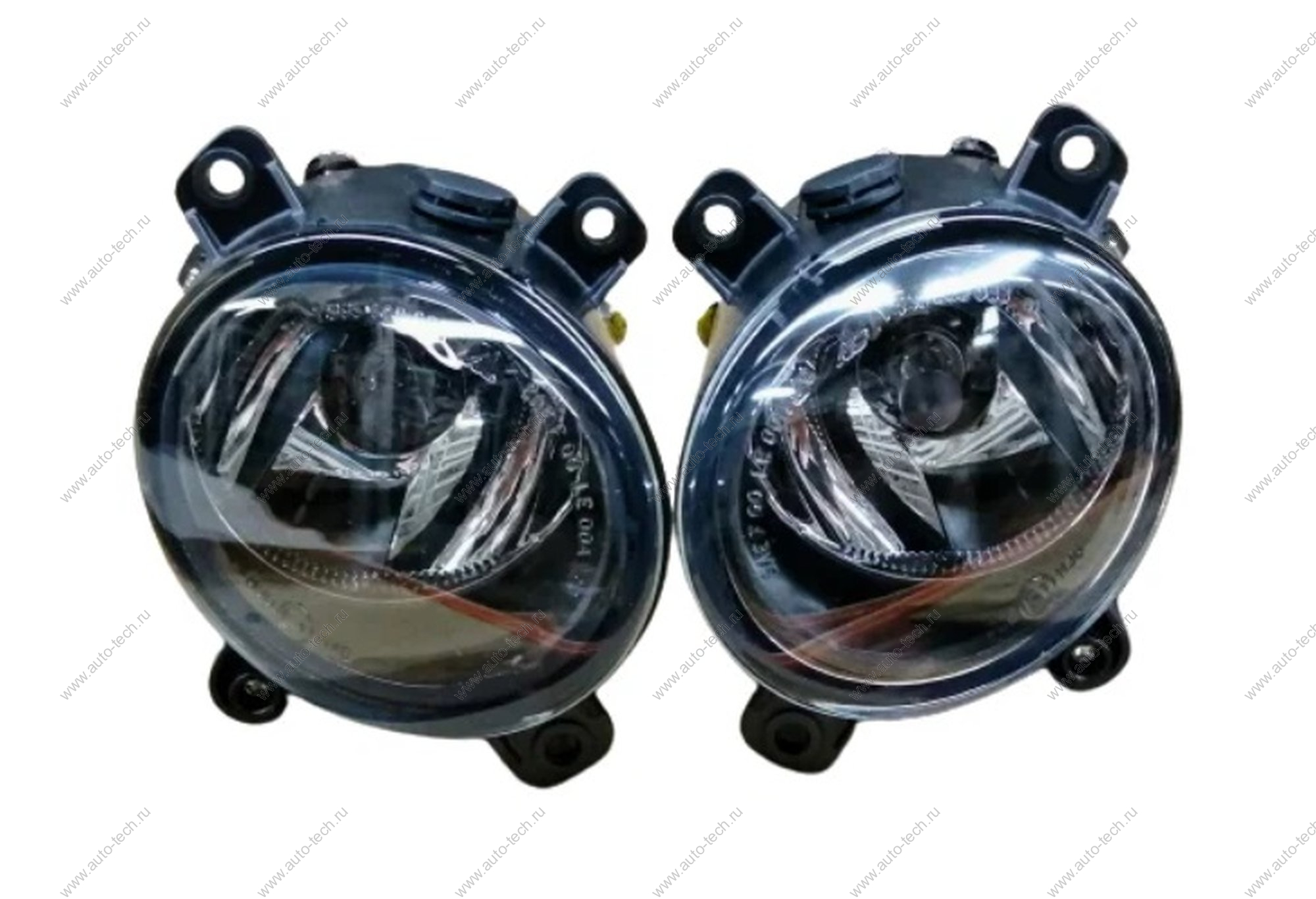 Фара ВАЗ-1118 противотуманная левая+правая (с облицовками) к-т (ВОSCН) Lada LADA 676512.015+676512.016