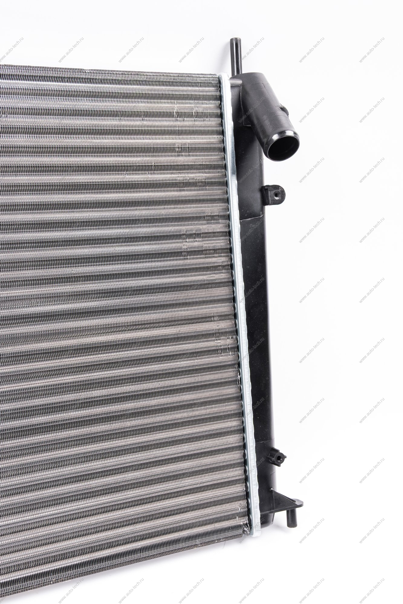 Радиатор охлаждения RENAULT Logan/ LADA Largus под авто с кондиц. после 03.2008 8кл Luzar LUZAR LRCRELO08139