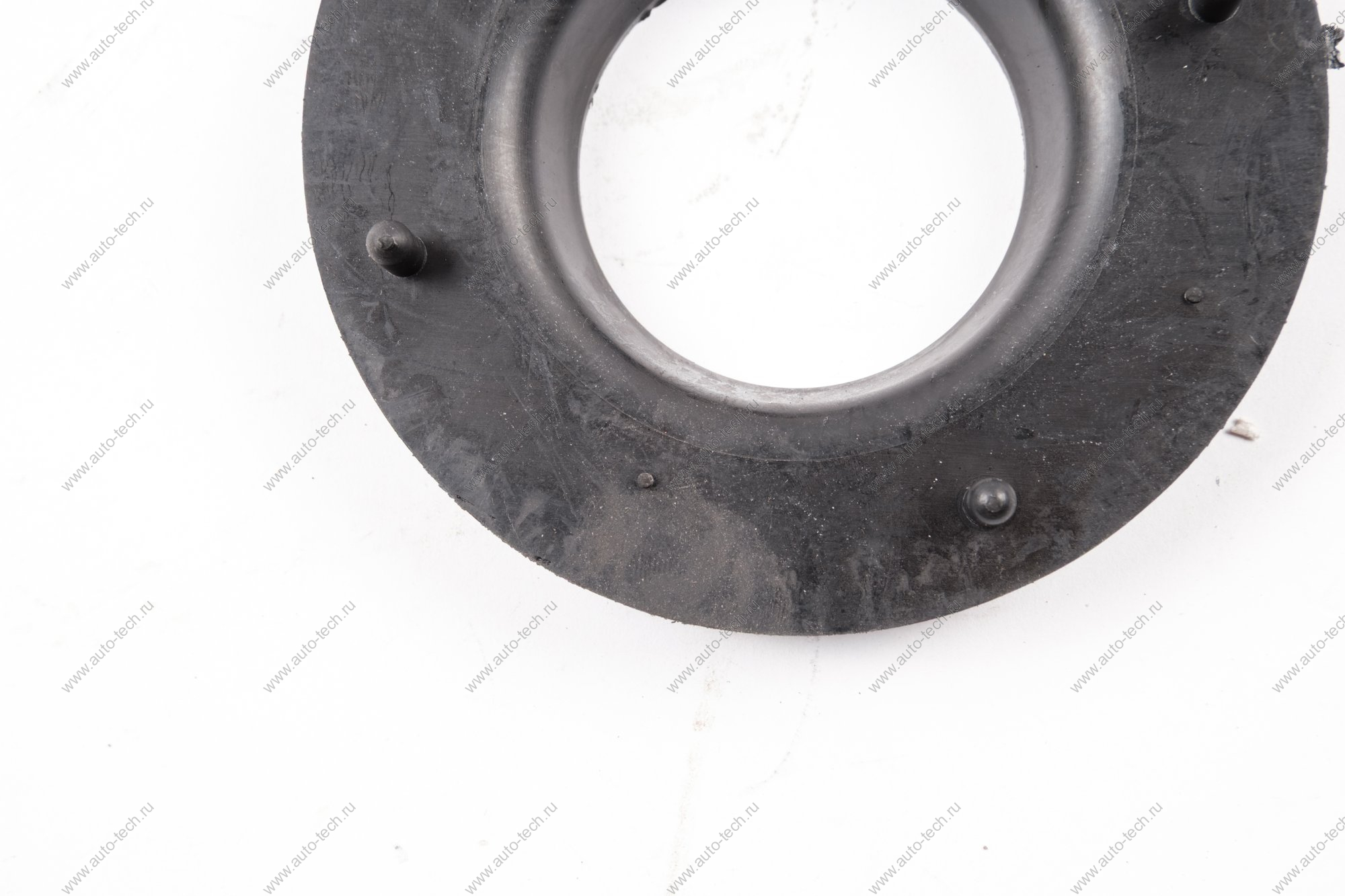 Прокладка LADA Vesta изолюруюшая пружины задней подвески нижняя БРТ БРТ 2180-6756РП