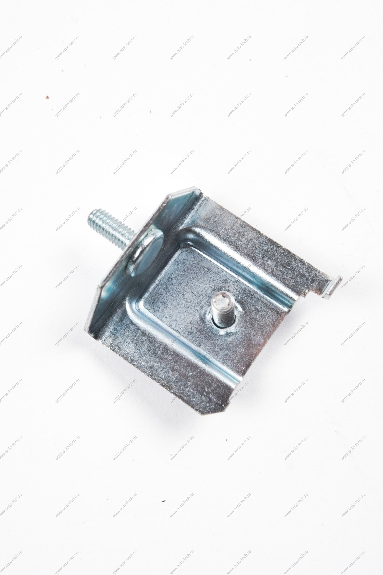 Кр-н ВАЗ-2110 крепления блок фары левый АвтоВАЗ LADA 21100-3711061-50