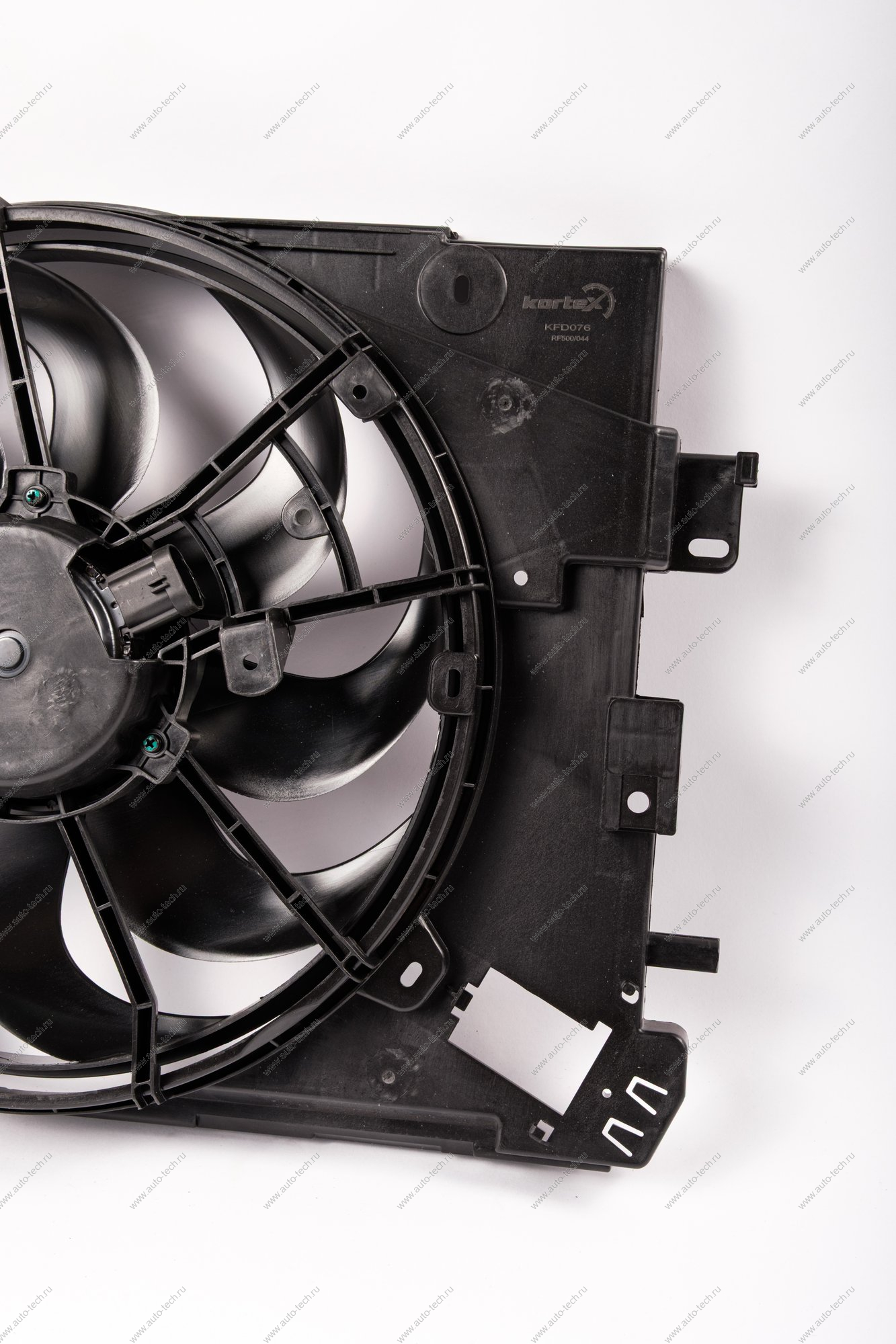 Вентилятор охлаждения с кожухом LADA Vesta/Веста/ XRay KORTEX KORTEX KFD076