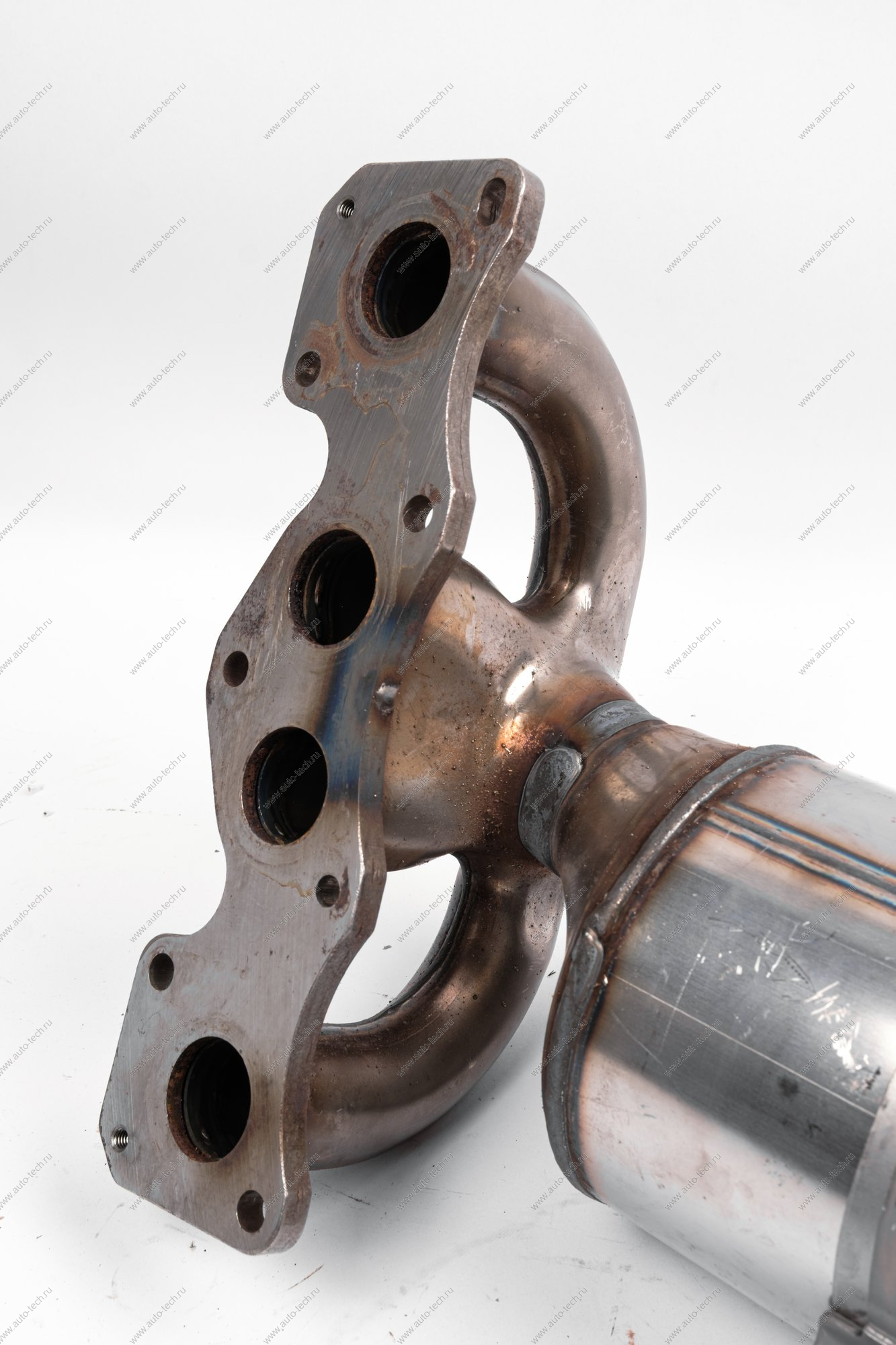 Каталитический нейтрализатор выхлопных газов Renault Logan II 2014>, Sandero 2014>, Dokker 2012- (Коллектор выпускной) Renault RENAULT 208A03629R