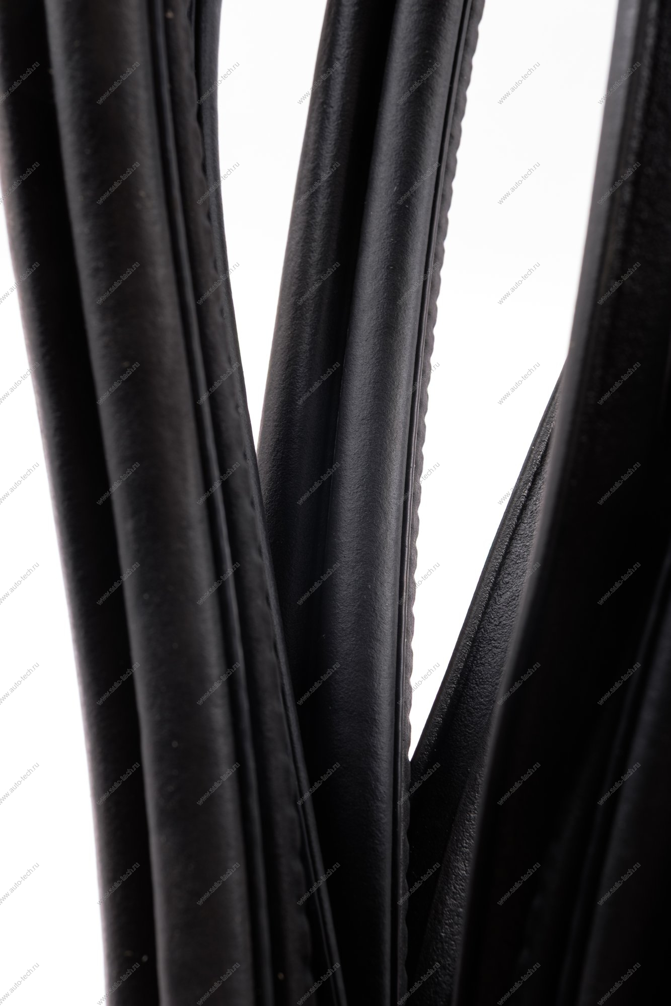 Уплотнитель ВАЗ-2191(лифтбэк) проема двери задка LADA LADA 21910630702210