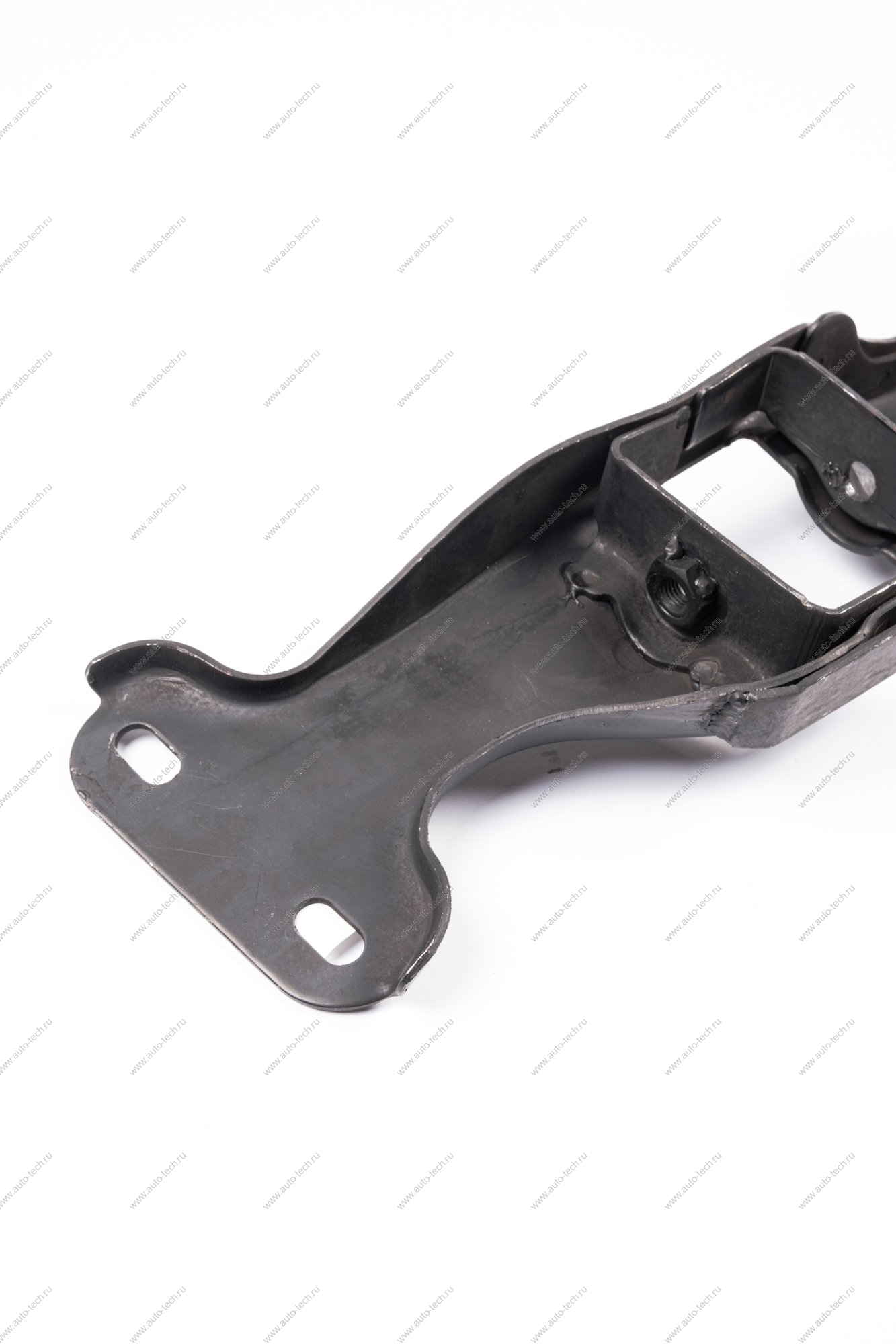 Траверса кпп (5-ст) LADA 21210100110020