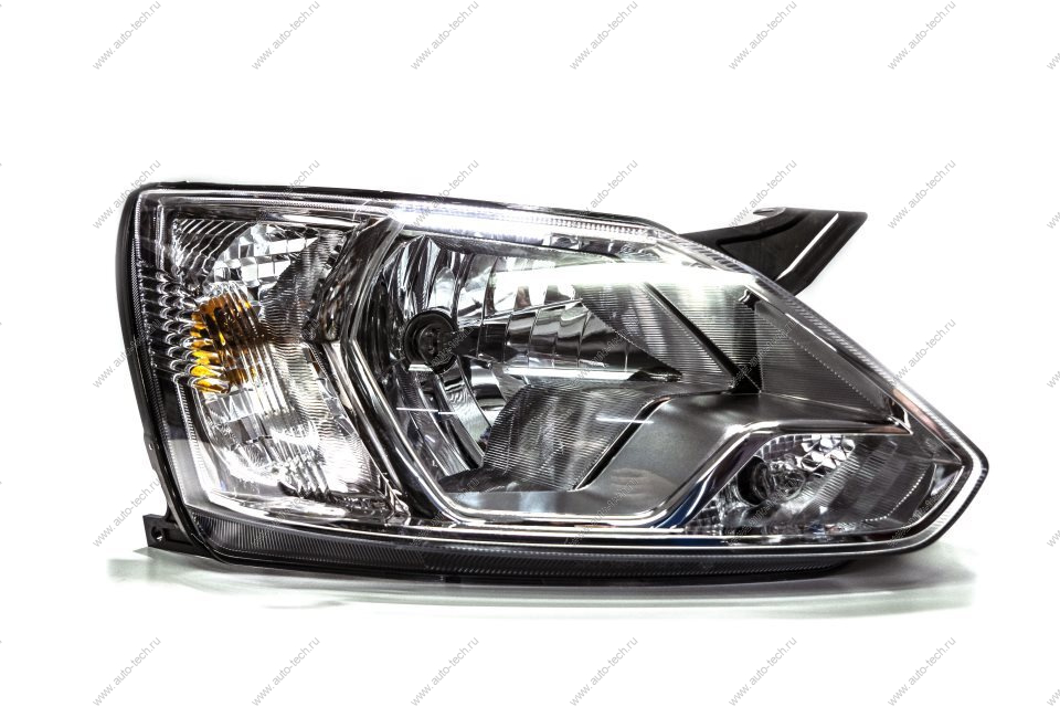 Блок-фара передняя правая DATSUN/ON DO седан TYC TYC 20H369052B