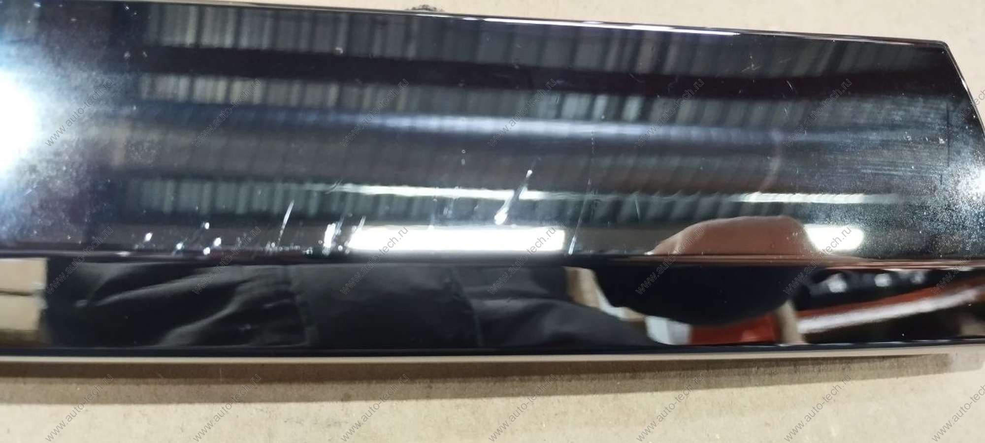 УЦЕНКА Молдинг новый LADA XRAY переднего бампера нижний левый хром.(СЭД) ( Много мелких , глубоких царапин ) Lada LADA 8450022866У