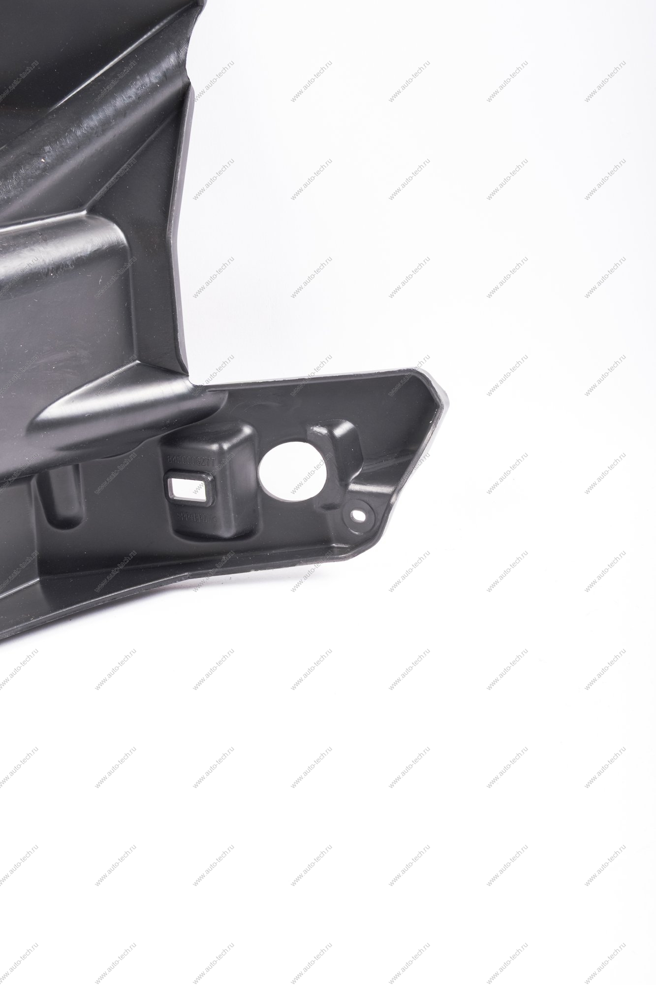 Кронштейн LADA Vesta/Веста противотуманной фары левый Lada LADA 8450006277