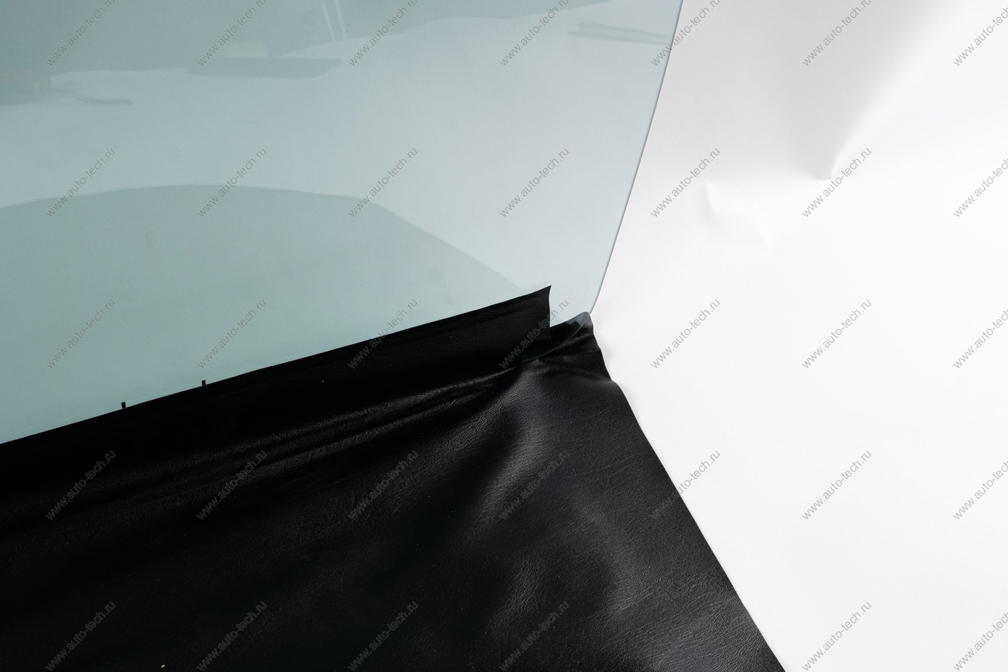 Стекло опускное передней двери ВАЗ-1118/2190/2192 левое Overtinted (тонир.) Lada LADA 8450111499