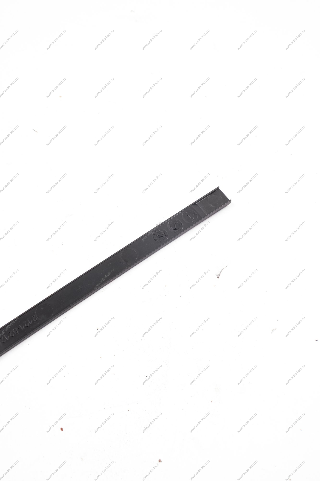 Облицовка желоба крыши ВАЗ-2191задняя левая Lada LADA 21910821229500