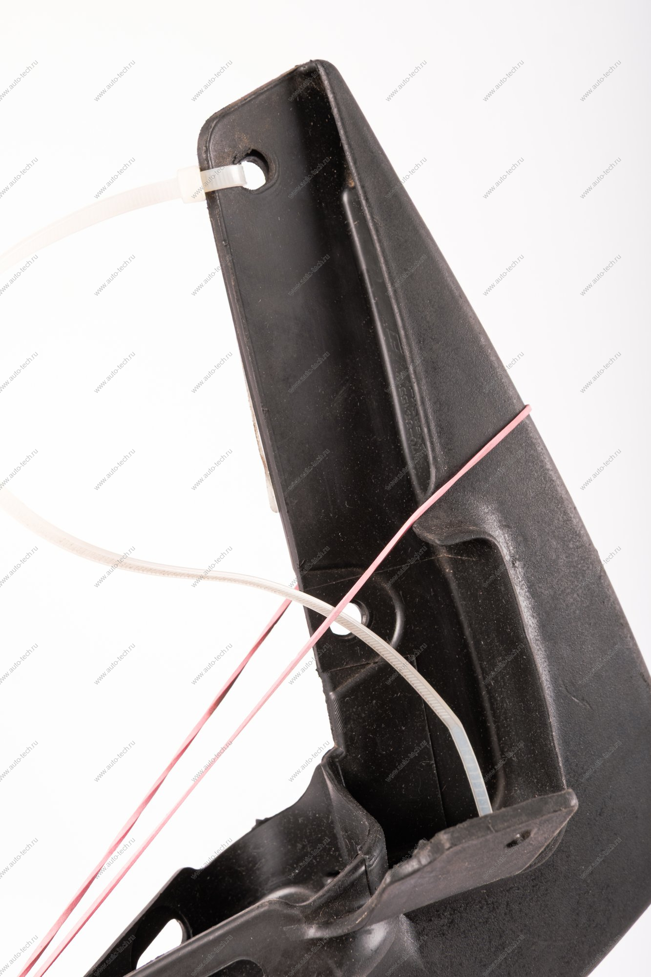 Брызговики ВАЗ 2170 Приора передние (2шт) LADA LADA 21700-8405513+12-00