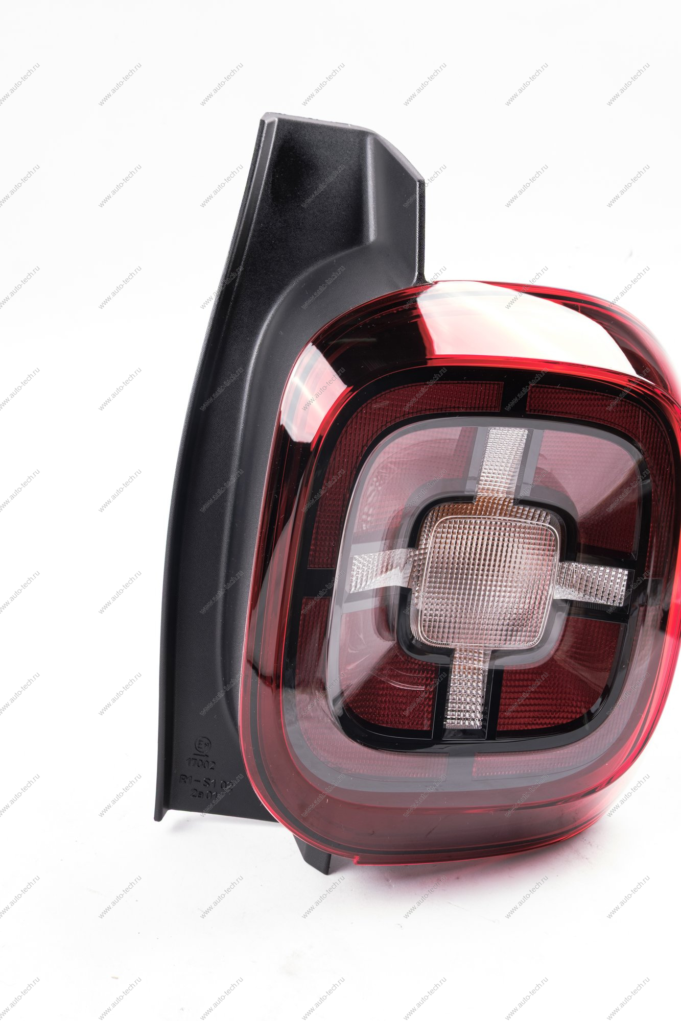 Фонарь RENAULT Duster 2021- правый Renault RENAULT 265503601R