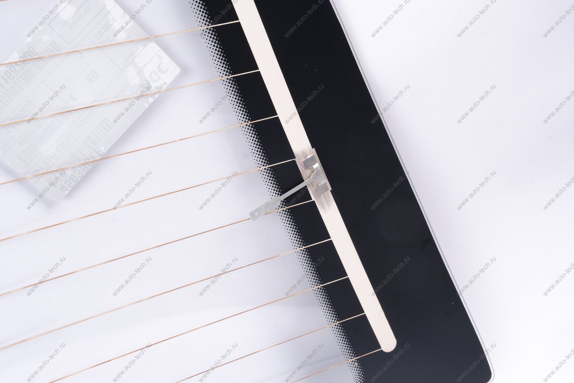 Стекло двери задка ВАЗ-2111 с эл/об бесцветное AGC LADA 4035955