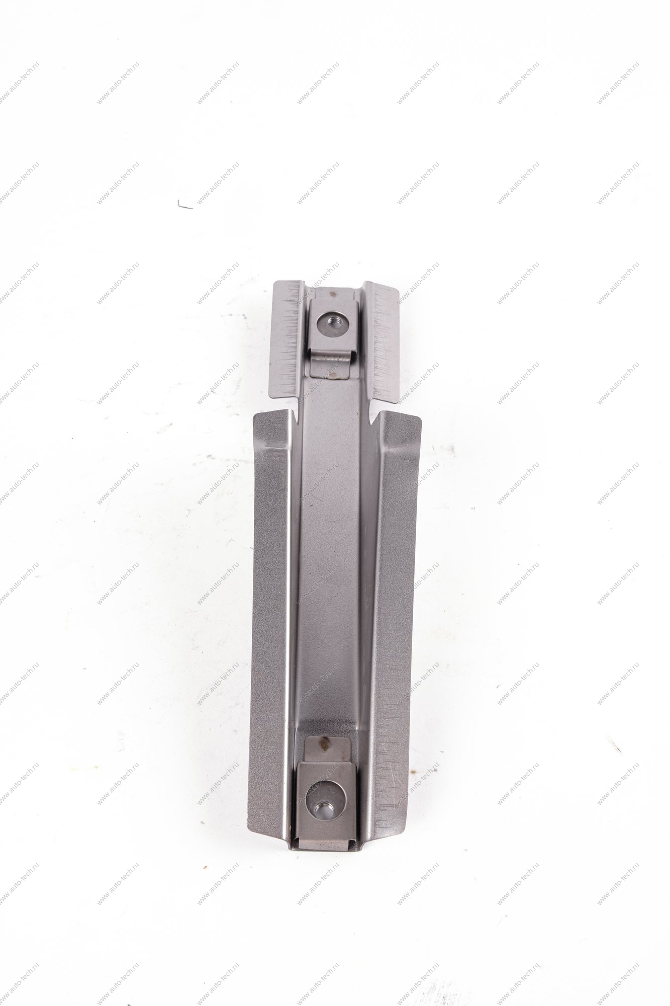 Кр-н ВАЗ-2110 под сидения задний лев/прав по шт. Kamaz KAMAZ 21100681003063