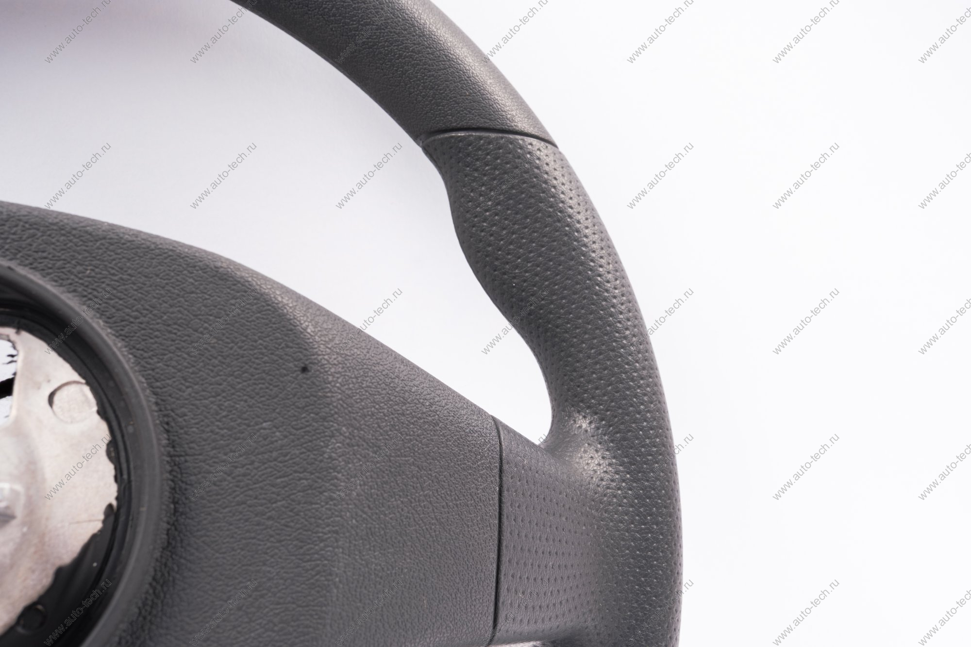 Колесо рулевого управления LADA Vesta (без подушки безопасности водителя ) Lada LADA 8450093214