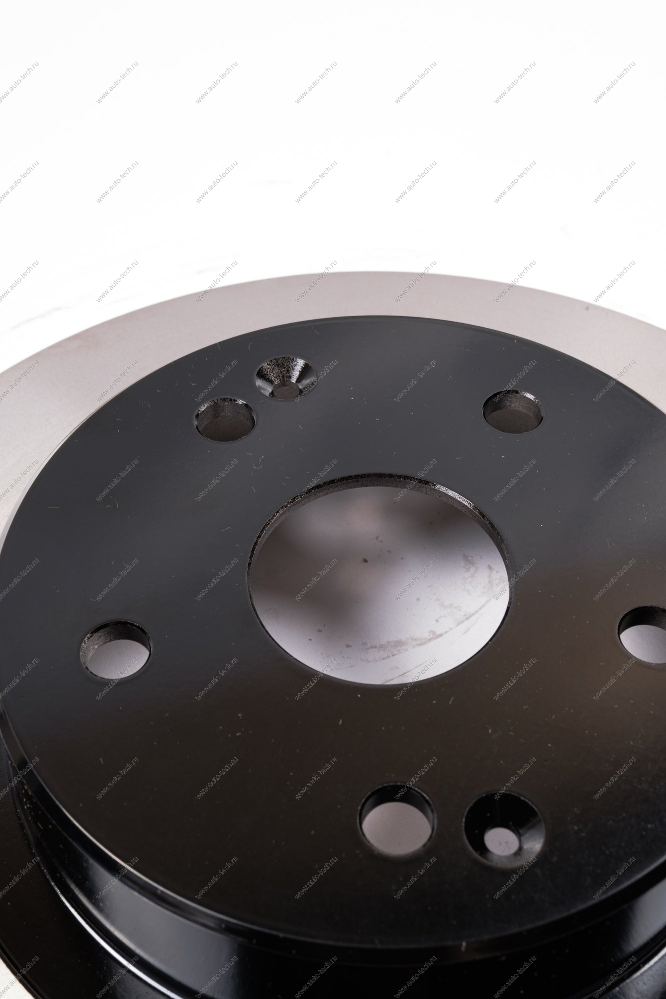 Диск тормозной задний Geely Coolray / Belgee X50 GEELY Geely 4050041600