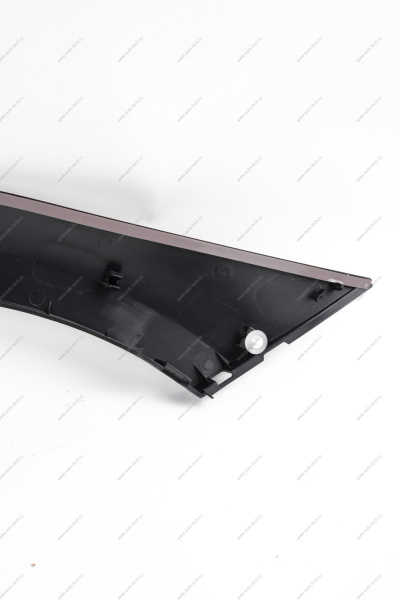 Накладка арки заднего колеса левая Lada Vesta SW Cross ( с скотчем) Lada LADA 8450031655