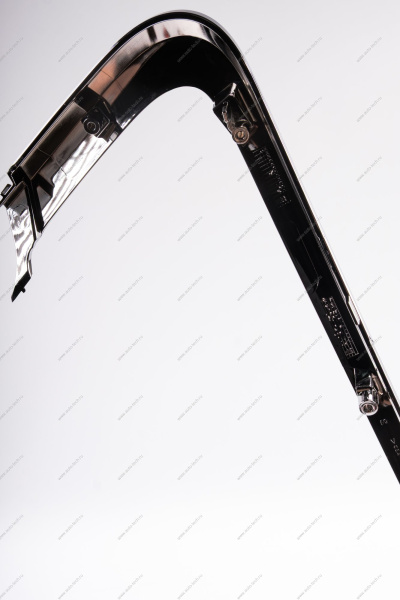 Молдинг LADA Vesta/Веста переднего бампера верхний правый хром Lada LADA 8450008669