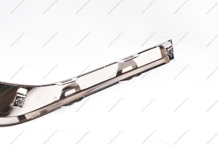 Молдинг нижний правый (хром) LADA ISKRA Lada LADA 620865885R