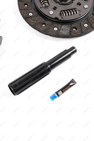 Диск сцепления LADA Vesta/Largus нажимной +ведомый КПП- JH3 (без выжимного подшипника) к-т HOLA HOLA CH01030